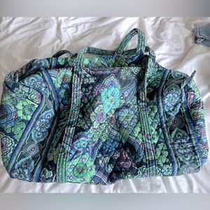 Vera bradley duffel bag